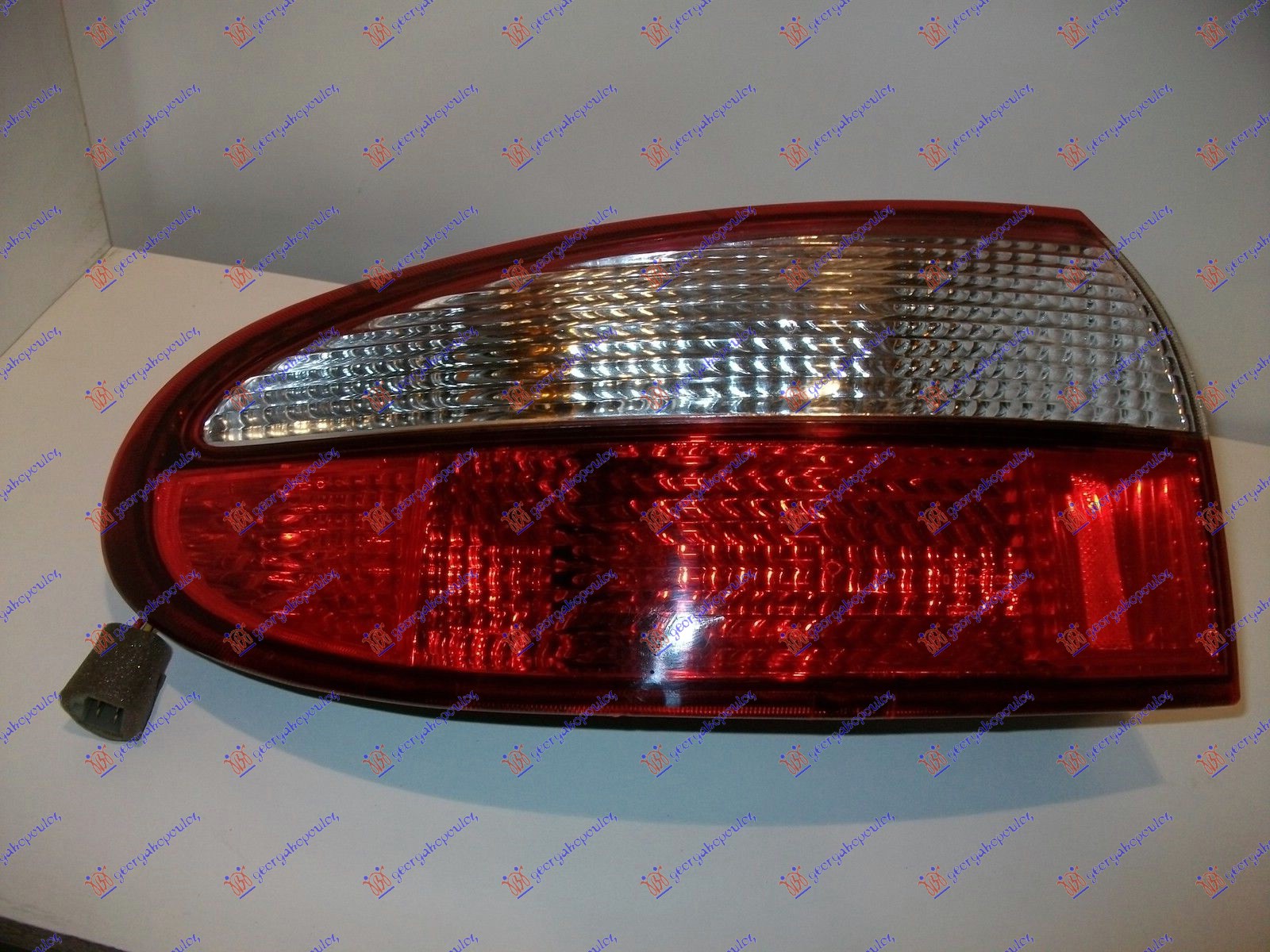 STOP LAMPA SPOLJASNJA -01 - LEVO